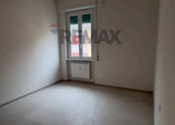 Stanza vuota - Trilocale Via Matera
 
31, Roma - foto 4