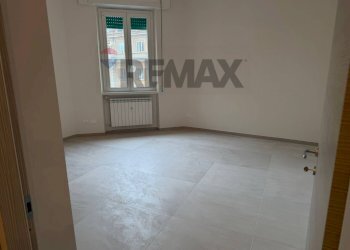 Stanza vuota - Trilocale Via Matera
 
31, Roma - foto 7