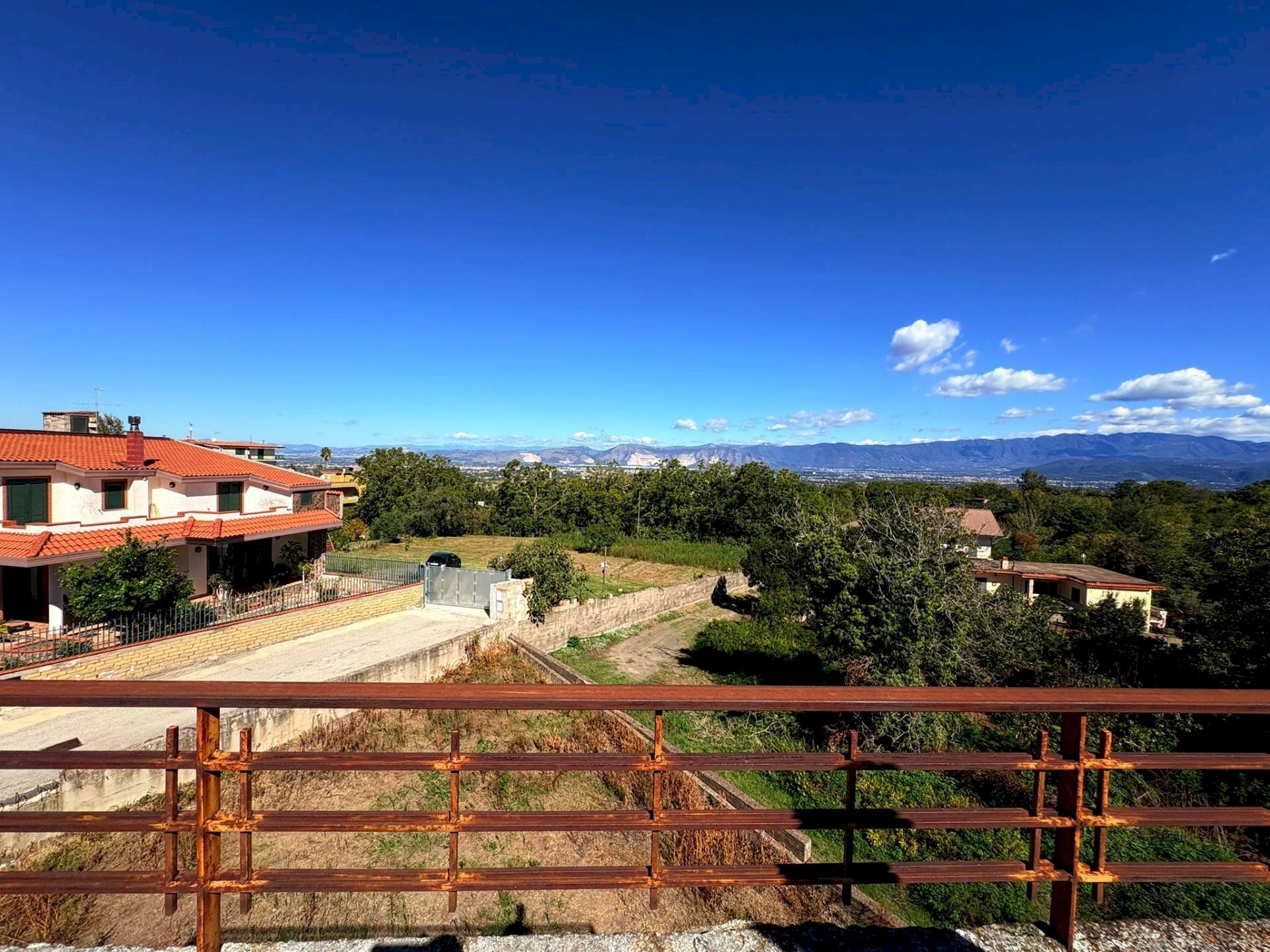 Foto 1 - Villa Strada Comunale Palmetiella, Somma Vesuviana - photo 1