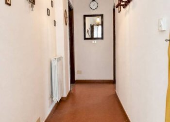 Corridoio - Four-room apartment via Madame Curie, 7, Roccaforte Mondovì - photo 5