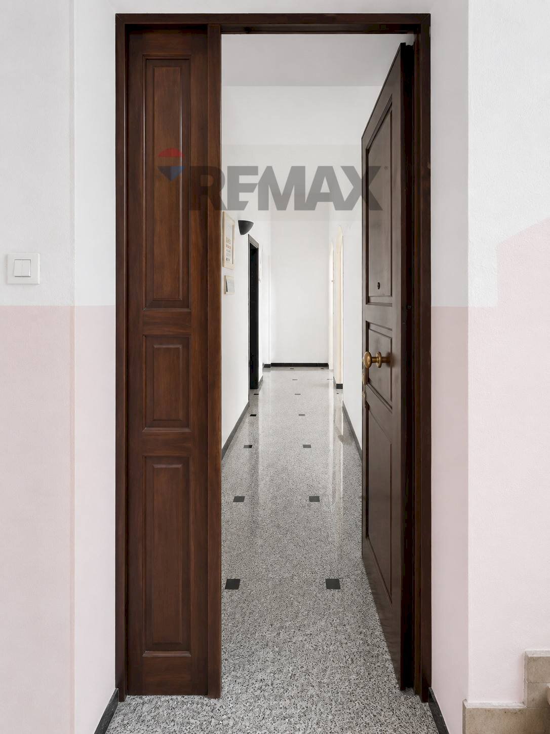 Hall / corridoio - Appartamento via molinella
 
1/b, Cosenza - foto 2