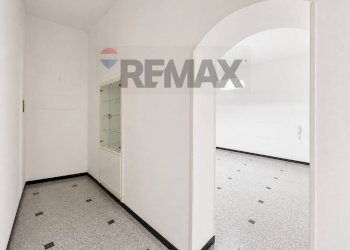 Hall / corridoio - Appartamento via molinella
 
1/b, Cosenza - foto 10