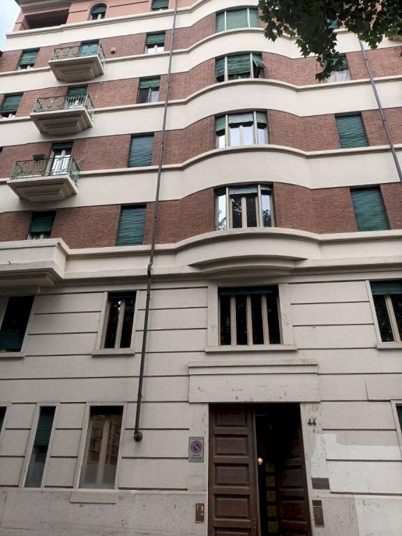 Facciata - Ufficio corso Carlo e Nello Rosselli, 44, Torino (zona Crocetta) - foto 1