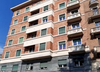 Facciata - Four-room apartment corso Duca degli Abruzzi, 106, Torino (neighborhood Crocetta) - photo 2