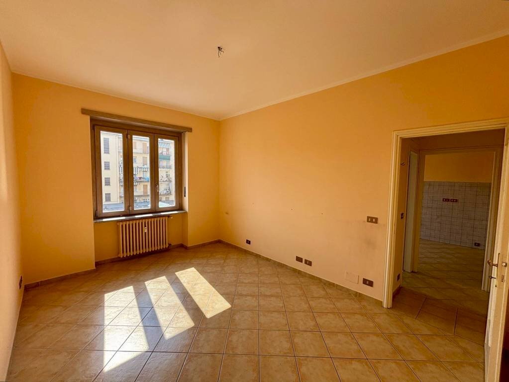 Camera da letto - Two-room apartment via Vincenzo Virginio, 44, Pinerolo - photo 1