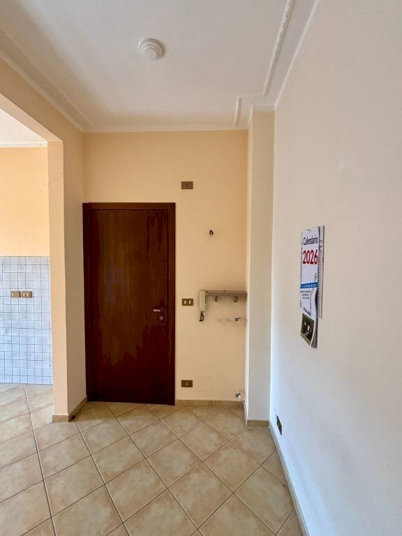 Ingresso - Two-room apartment via Vincenzo Virginio, 44, Pinerolo - photo 3