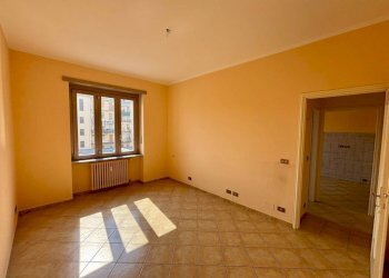 Camera da letto - Two-room apartment via Vincenzo Virginio, 44, Pinerolo - photo 1