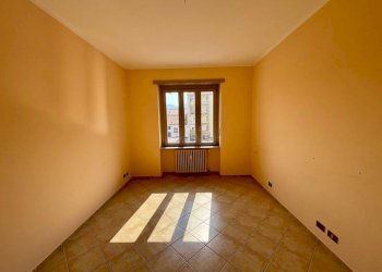 Camera da letto - Two-room apartment via Vincenzo Virginio, 44, Pinerolo - photo 16