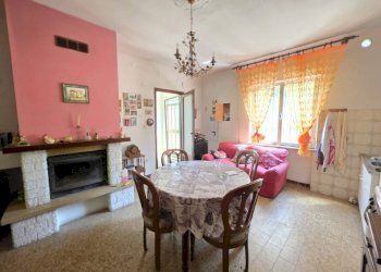 CUCINA - Rustico FRAZIONE CASABIANCA
 
139, Asti - foto 5