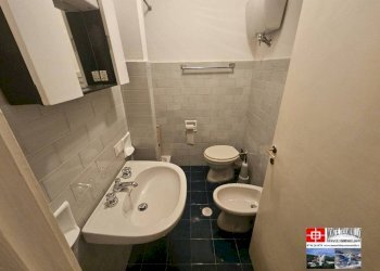 Bagno - Bilocale via degli Appennini, 79, Rieti - foto 9