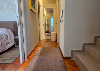 Corridoio - Villa a Schiera via Gian Franco Borney, frazione Madonna Delle Grazie, Cuneo - foto 44