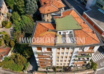 Facciata - Trilocale via Michelangelo Buonarroti, 1, Varese - foto 36