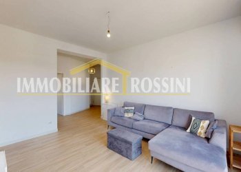 Salone - Three-room apartment via Michelangelo Buonarroti, 1, Varese - photo 25