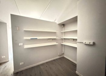 Stanza non arredata - Negozio corso Fiume, 2, Torino (zona Crimea) - foto 4