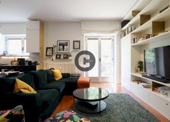 Soggiorno - Trilocale strada Comunale di Mongreno, 89, Torino (zona Madonna del Pilone) - foto 1