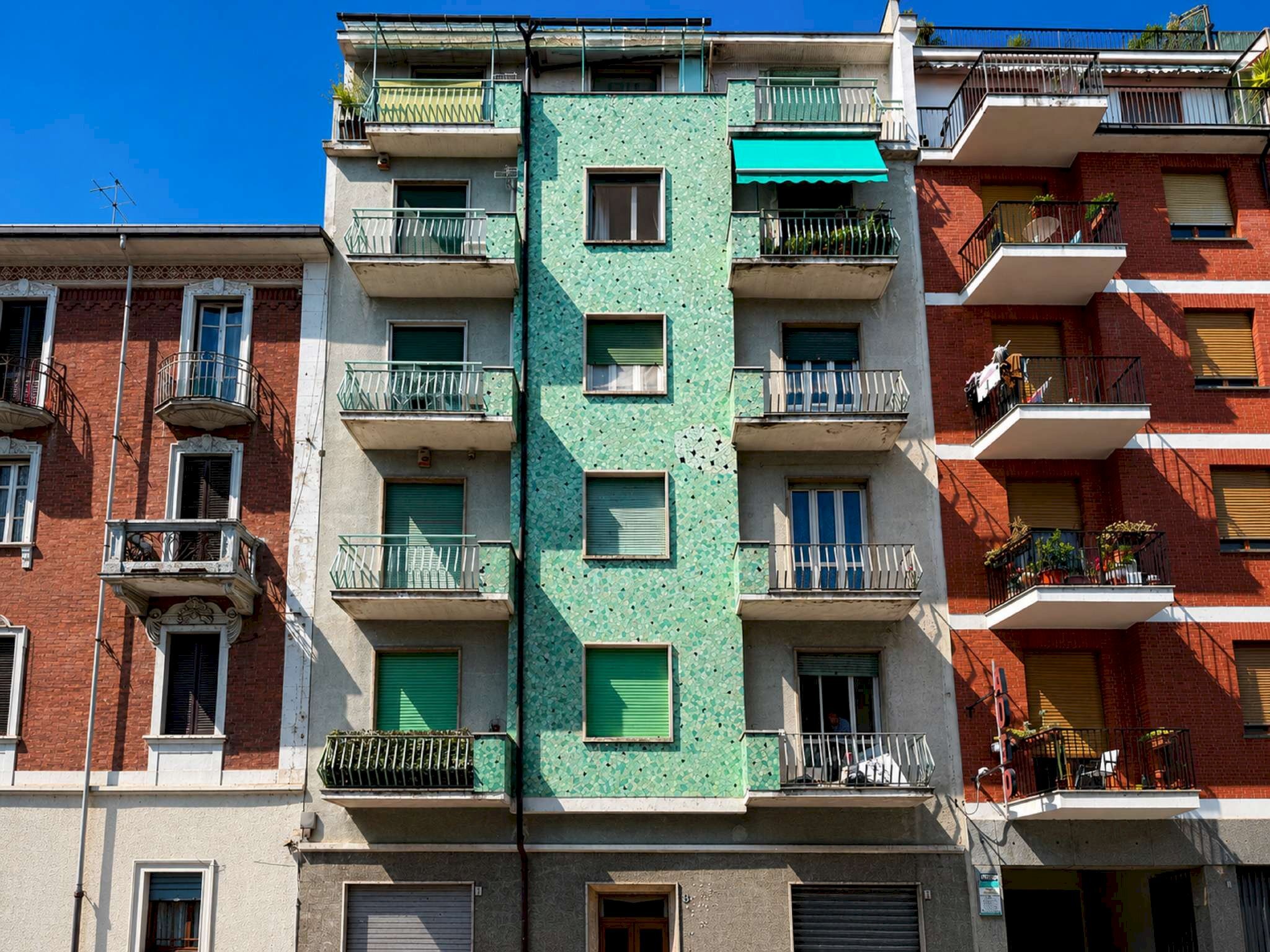 Facciata - Two-room apartment via Rondissone, Torino - photo 1