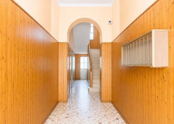 androne - Two-room apartment via Rondissone, Torino - photo 2