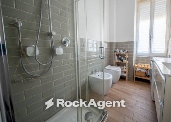 Bagno - Two-room apartment via Principessa Iolanda di Savoia, 60, Sassari - photo 20