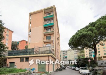 Facciata - Three-room apartment corso Luigi Andrea Martinetti, 113, Genova (neighborhood Sampierdarena) - photo 1