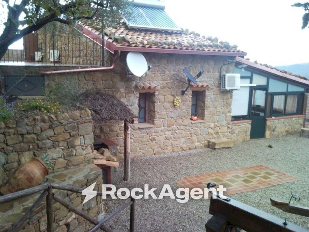 Facciata - Rustico contrada Pantano, Reitano - foto 3