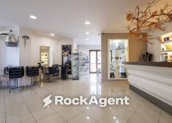 Interno non residenziale - Shop viale dei Bizantini, 75, Catanzaro - photo 2