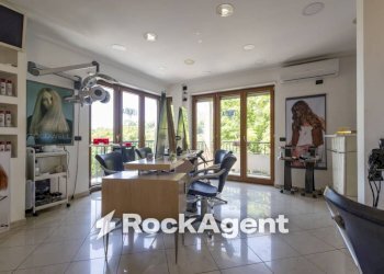 Interno non residenziale - Shop viale dei Bizantini, 75, Catanzaro - photo 11