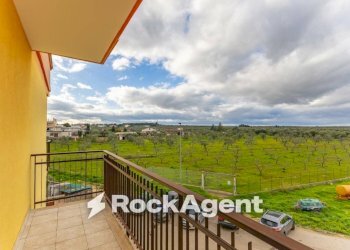 Balcone - Three-room apartment vico II le Mattine, Bitonto - photo 7