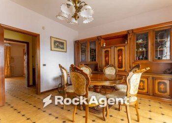 Salone - Three-room apartment vico II le Mattine, Bitonto - photo 8