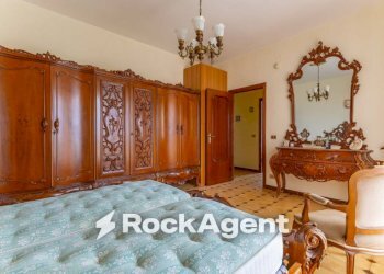 Camera da letto - Three-room apartment vico II le Mattine, Bitonto - photo 22