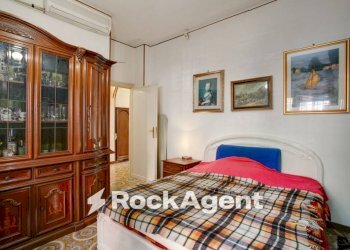 Camera da letto - Four-room apartment via Pietro D'Assisi, 5, Roma - photo 13