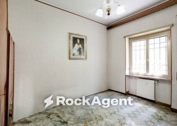 Camera da letto - Four-room apartment via Pietro D'Assisi, 5, Roma - photo 18