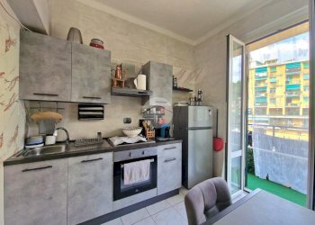 Three-room apartment Via branega, Genova (neighborhood Prà) - photo 3