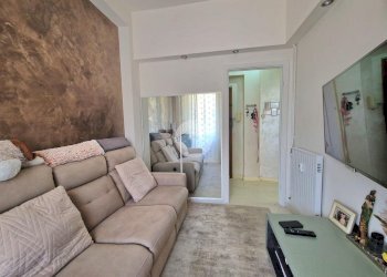 Three-room apartment Via branega, Genova (neighborhood Prà) - photo 12
