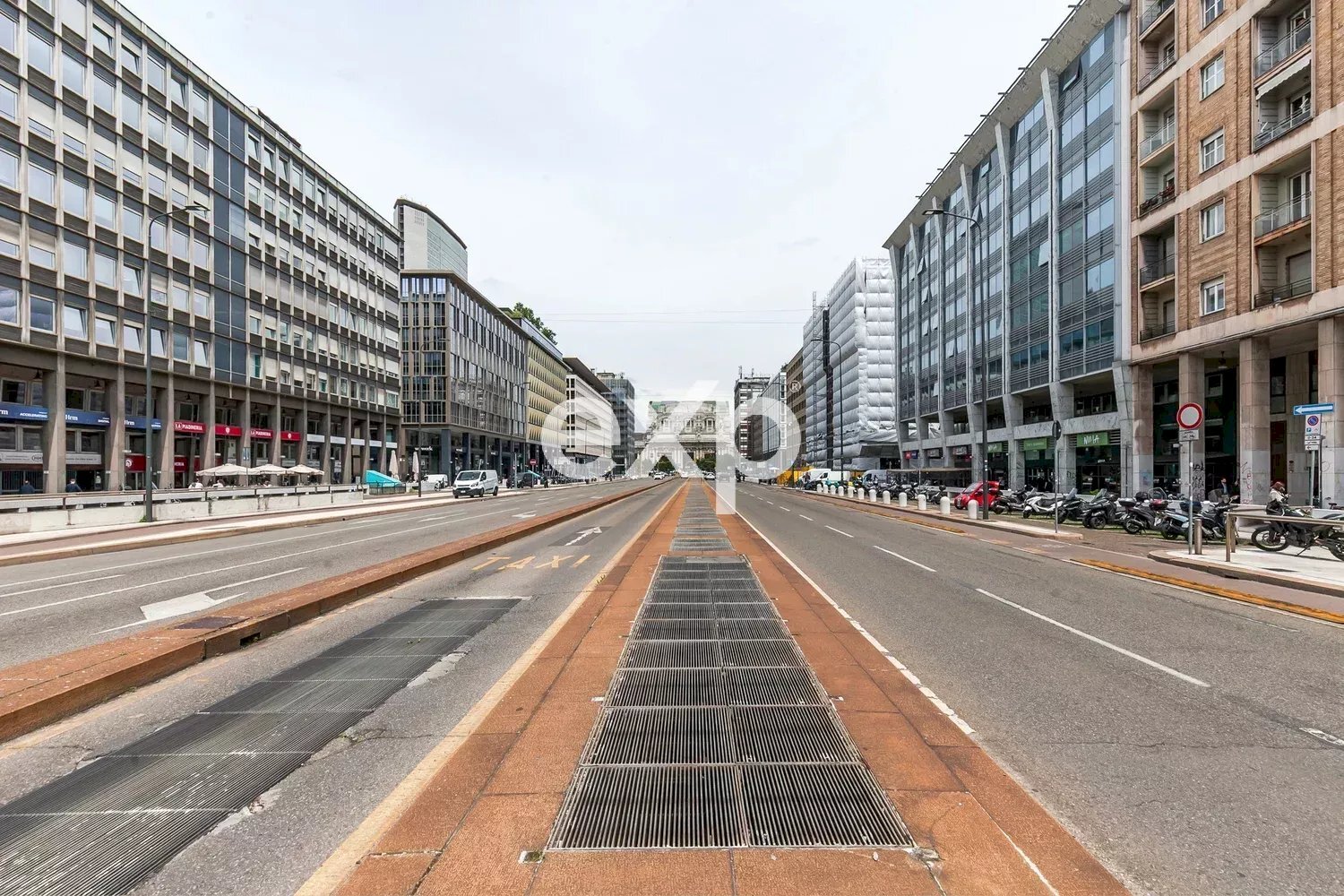 Ufficio Via Vittor Pisani, Milano (zona Porta Nuova) - foto 3