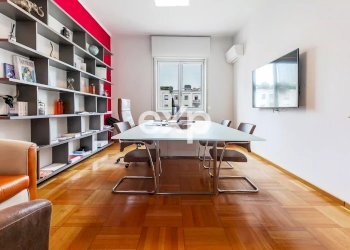 Office Milano (neighborhood Porta Nuova) - photo 30