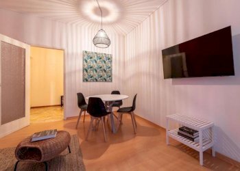 Three-room apartment Via Brogeda, Como - photo 1