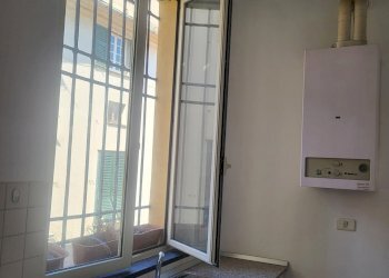 One-room apartment Via XXV Aprile, Genova - photo 5