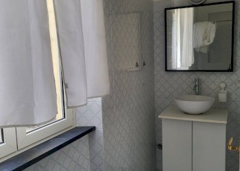One-room apartment Via XXV Aprile, Genova - photo 11