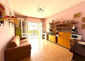 Three-room apartment Viale Liguria, Albissola Marina - photo 7