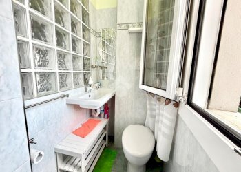 Three-room apartment Viale Liguria, Albissola Marina - photo 22