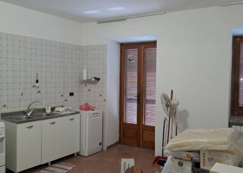 Villa Via Roma, 32, San Pietro Val Lemina - foto 8