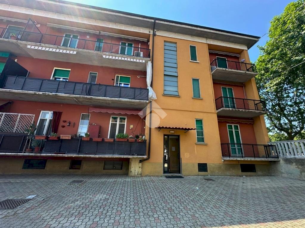 Three-room apartment Via tanaro, Santhià - photo 1