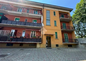 Three-room apartment Via tanaro, Santhià - photo 1
