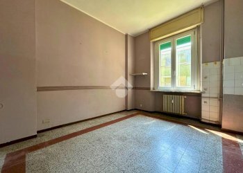 Three-room apartment Via tanaro, Santhià - photo 9