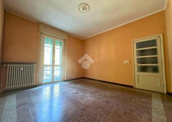 Three-room apartment Via tanaro, Santhià - photo 12