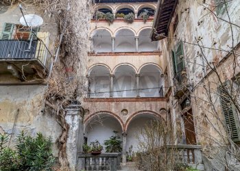 Portion of a house Piazza Cisterna, 14 
 Biella, Biella - photo 10