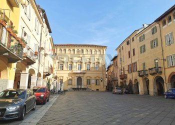 Portion of a house Piazza Cisterna, 14 
 Biella, Biella - photo 23