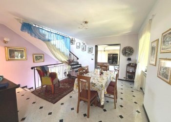 Villa Via Francesco Profumo, Serra Riccò - photo 10