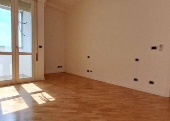 Three-room apartment Via Benvenuto Cellini, 18, Bologna - photo 9