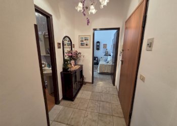 Four-room apartment Rione iv Novembre 5, Sciacca - photo 2